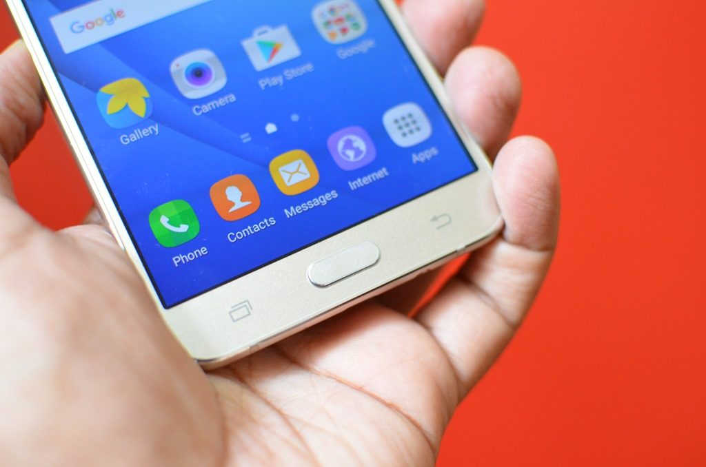 samsung j7 6 model number