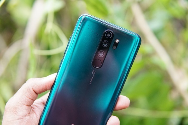 Best Camera smartphones below 15000
